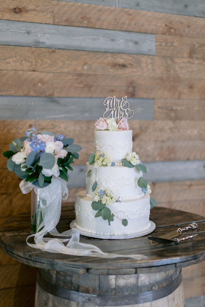 wedding cake with blue accents